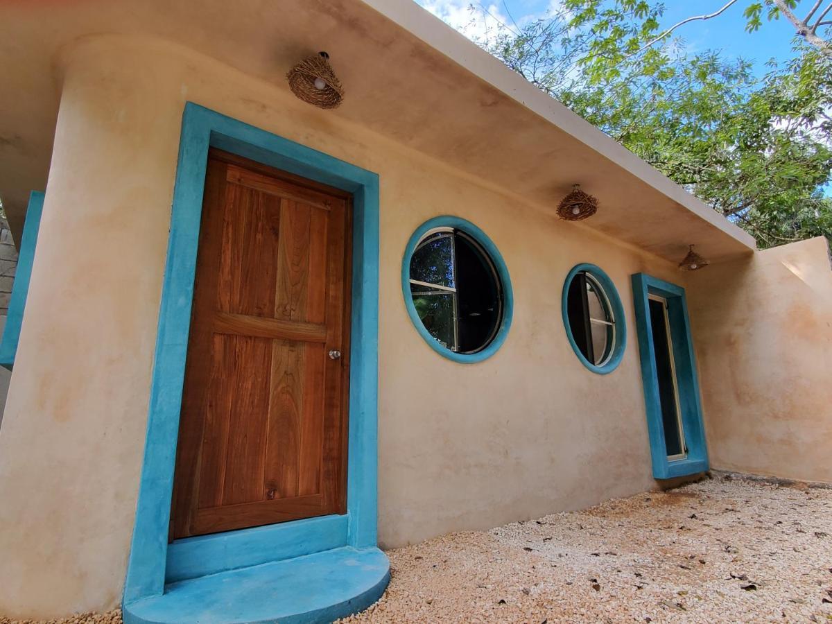 Hostal Mulut Tulum Exteriör bild