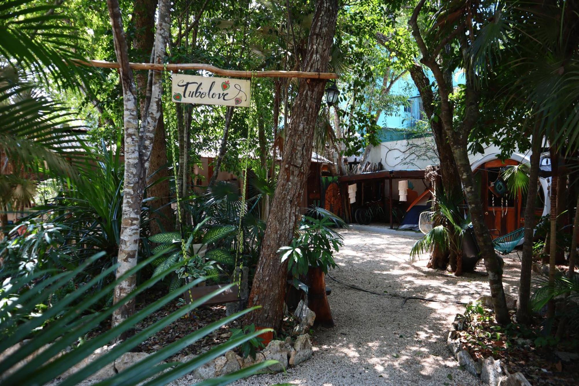 Hostal Mulut Tulum Exteriör bild